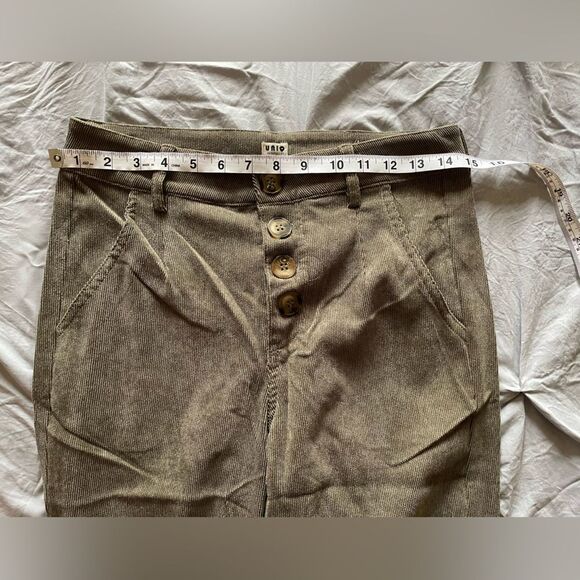 4 Button Olive Khaki Green Corduroy Cropped Ankle Pants Medium - Picture 2 of 9